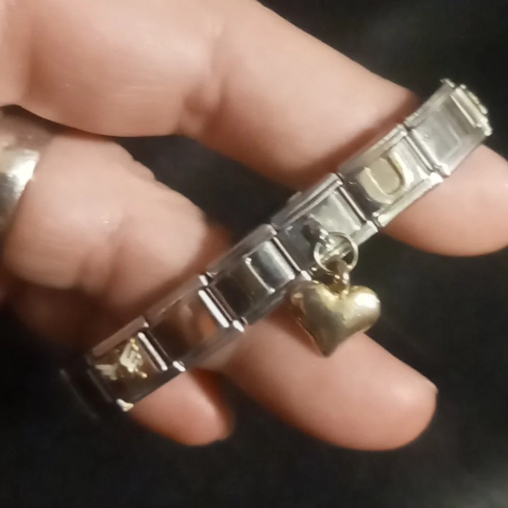 Mommy Charm Bracelet Gold and Stainless Steel Expandable.